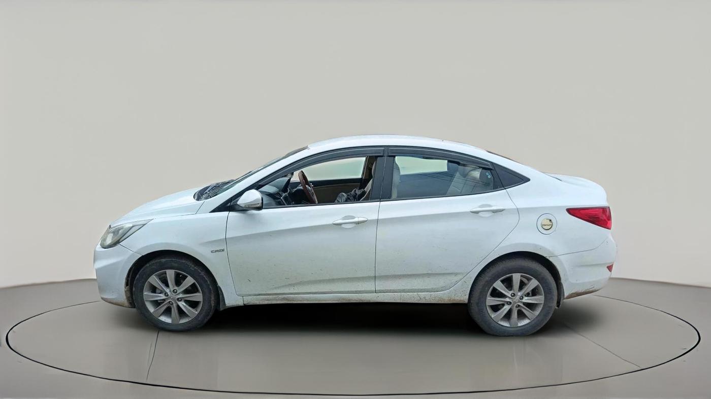 2013 Hyundai Verna FLUIDIC 1.6 CRDI SX, Diesel, Manual, 76,006 km, exterior