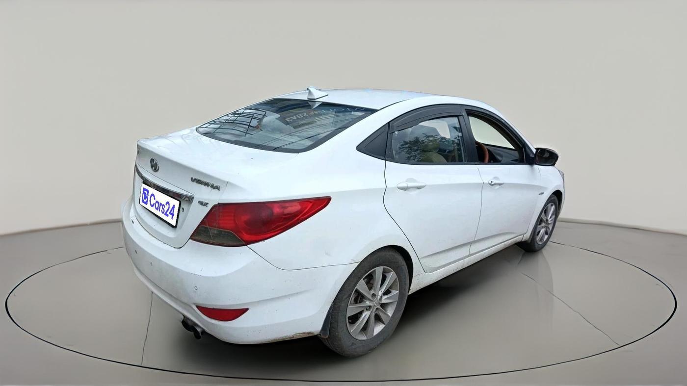 2013 Hyundai Verna FLUIDIC 1.6 CRDI SX, Diesel, Manual, 76,006 km, exterior