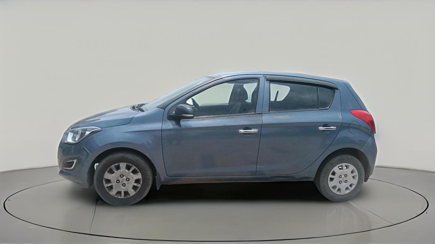 2013 Hyundai i20 MAGNA 1.2, CNG, Manual, 1,40,057 km, exterior