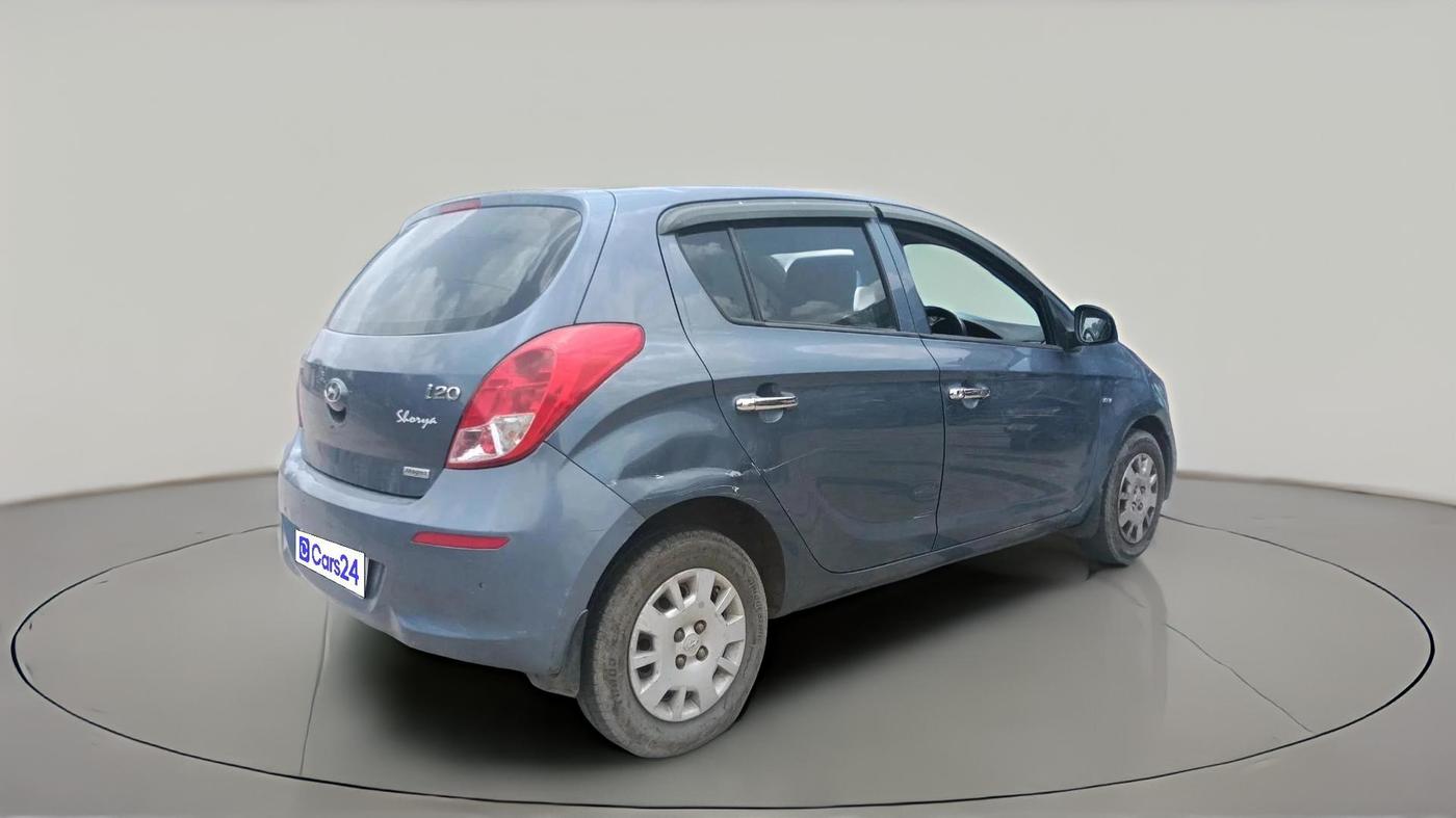 2013 Hyundai i20 MAGNA 1.2, CNG, Manual, 1,40,057 km, exterior