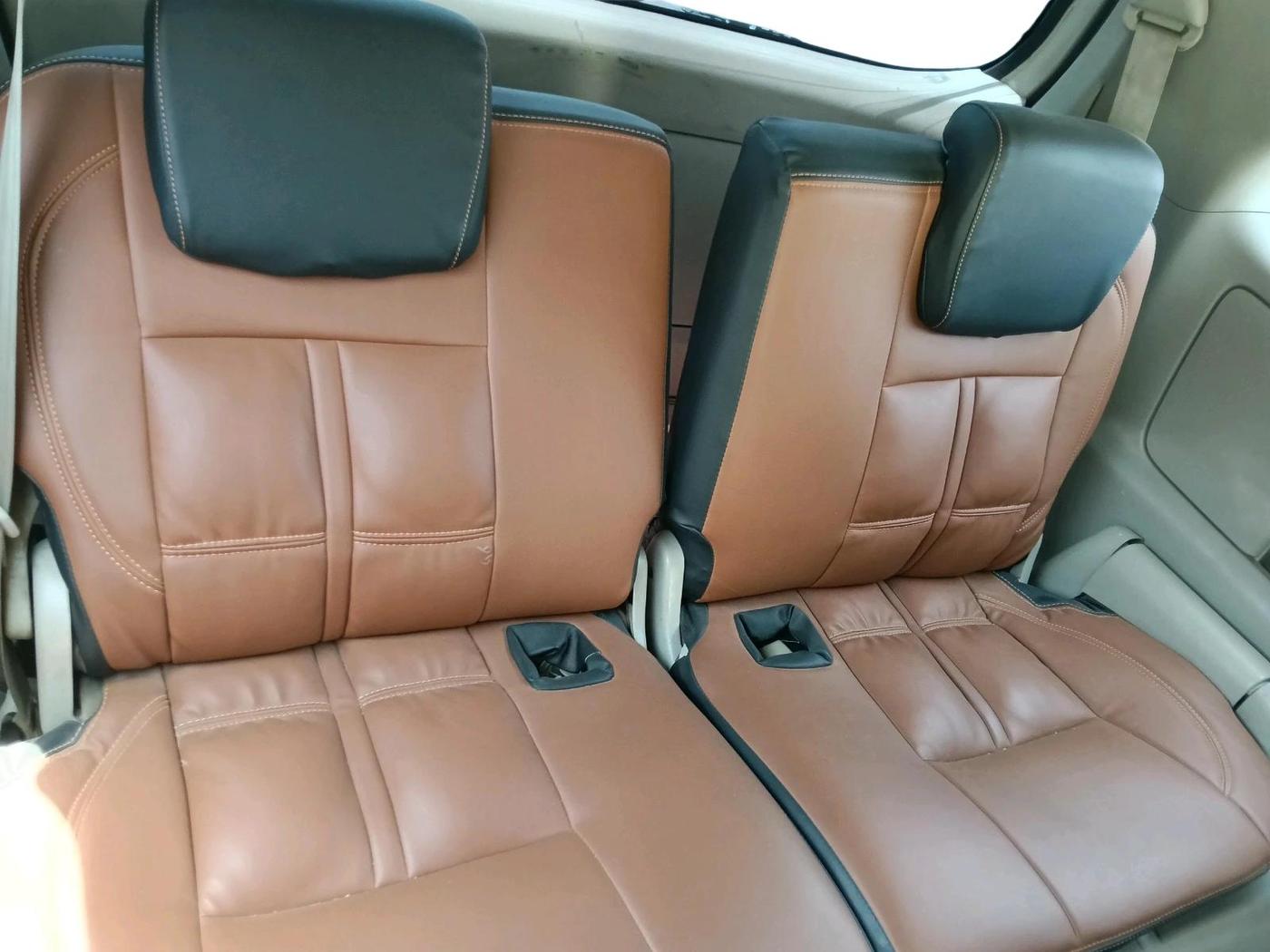 2013 Toyota Innova 2.5 GX 7 STR, Diesel, Manual, 1,87,854 km, interior