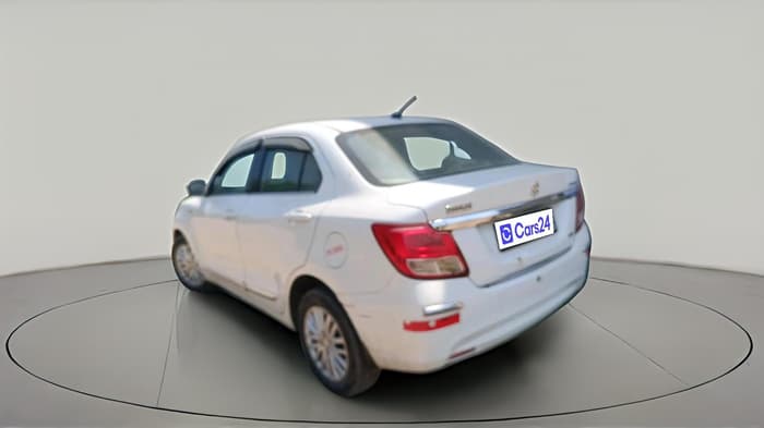 2017 Maruti Dzire ZXI, CNG, Manual, 1,55,577 km, exterior