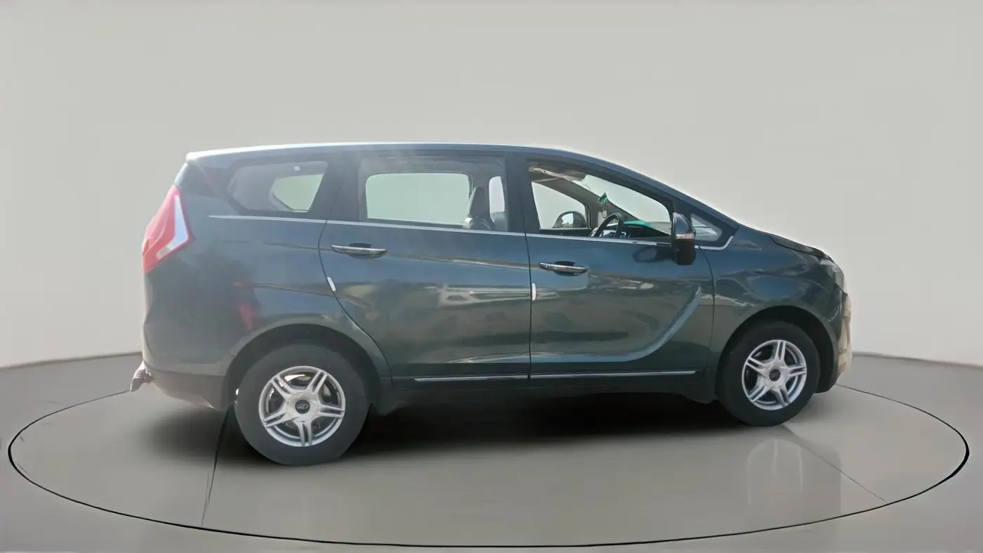 2019 Mahindra MARAZZO M6 8 STR, Diesel, Manual, 1,04,590 km, exterior