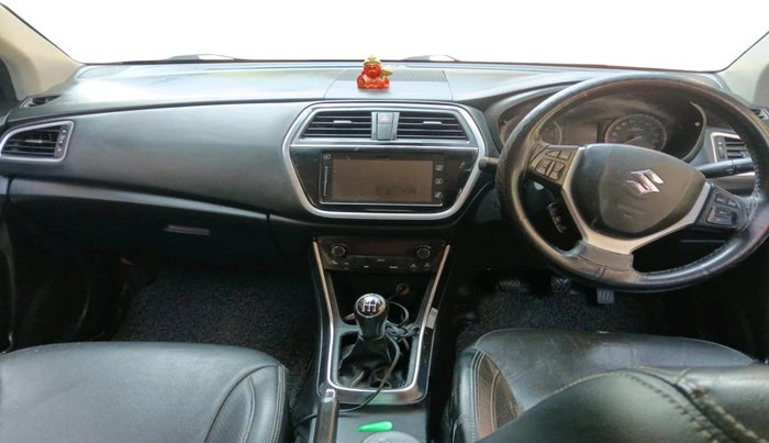 2017 Maruti S Cross ALPHA 1.3, Diesel, Manual, 1,98,916 km, interior