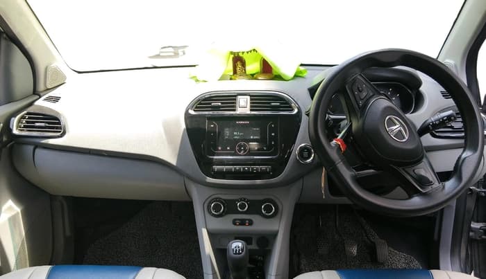 2022 Tata TIGOR XZ CNG, CNG, Manual, 80,816 km, interior