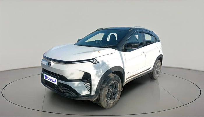 2024 Tata NEXON EV FEARLESS PLUS S LONG RANGE, Electric, Automatic, 28,614 km, exterior