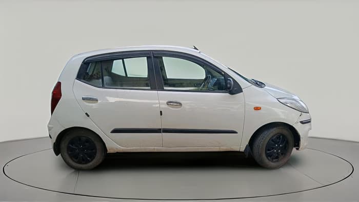 2013 Hyundai i10 ERA 1.1, CNG, Manual, 2,00,570 km, exterior