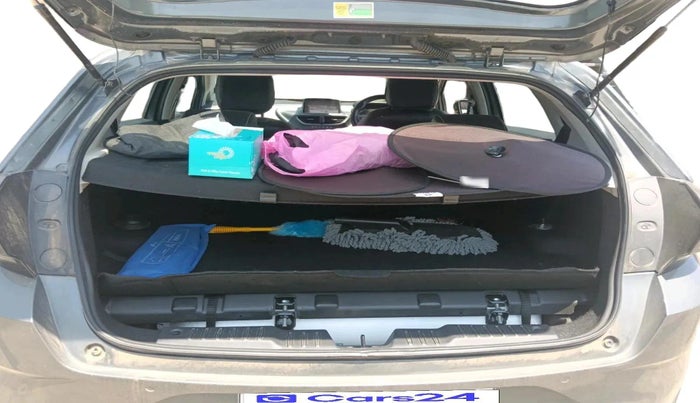 2024 Tata ALTROZ XZ CNG, CNG, Manual, 41,345 km, exterior