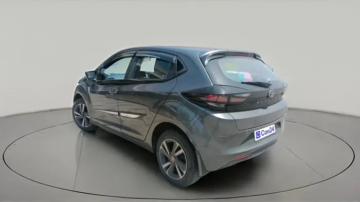2024 Tata ALTROZ XZ CNG, CNG, Manual, 42,000 km, exterior