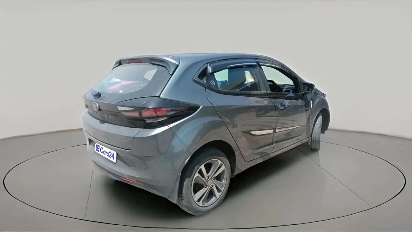 2024 Tata ALTROZ XZ CNG, CNG, Manual, 42,000 km, exterior