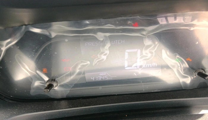 2024 Tata ALTROZ XZ CNG, CNG, Manual, 41,345 km, interior