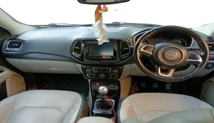 2017 Jeep Compass LIMITED 2.0 DIESEL, Diesel, Manual, 1,22,896 km, interior