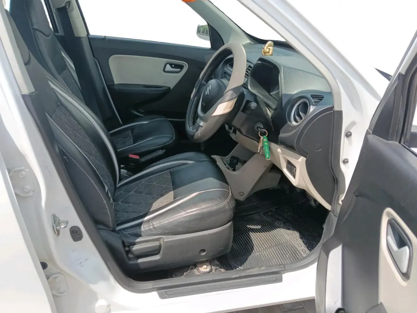 2020 Maruti Alto LXI O, Petrol, Manual, 1,56,612 km, interior