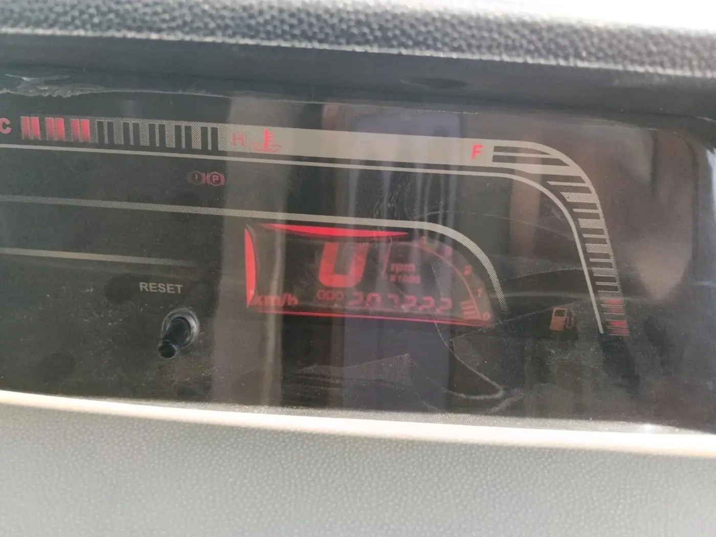 2012 Mahindra Bolero SLE BS-III, Diesel, Manual, 2,07,222 km, interior
