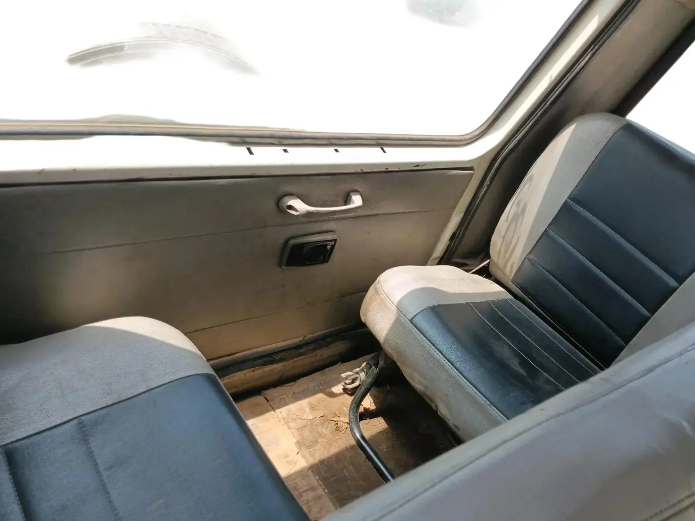 2012 Mahindra Bolero SLE BS-III, Diesel, Manual, 2,07,222 km, interior