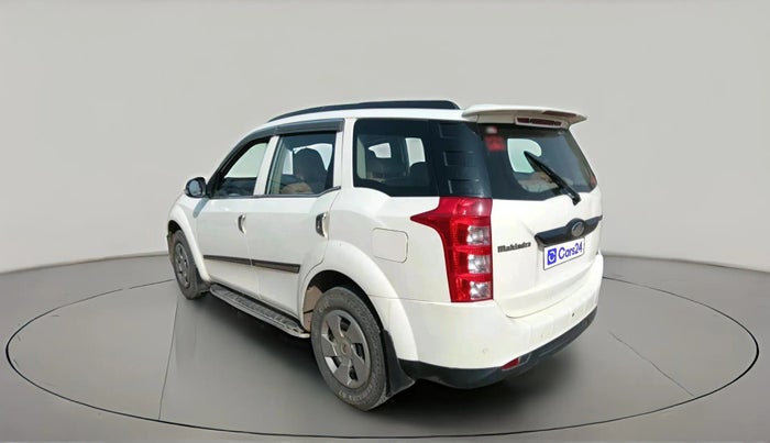 2016 Mahindra XUV500 W4, Diesel, Manual, 99,939 km, exterior