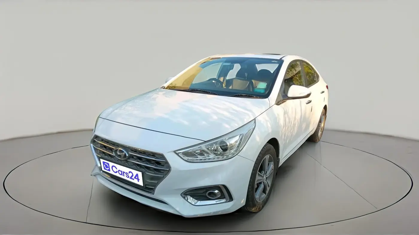 2017 Hyundai Verna 1.6 VTVT SX O, Petrol, Manual, 74,165 km, exterior
