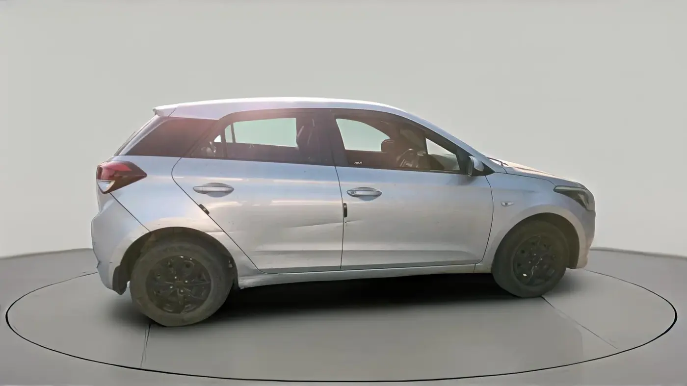 2016 Hyundai Elite i20 MAGNA 1.4 CRDI, Diesel, Manual, 1,46,018 km, exterior