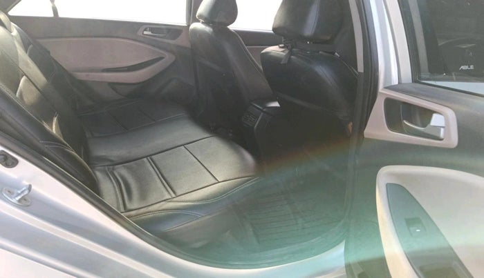 2016 Hyundai Elite i20 MAGNA 1.4 CRDI, Diesel, Manual, 1,46,018 km, interior