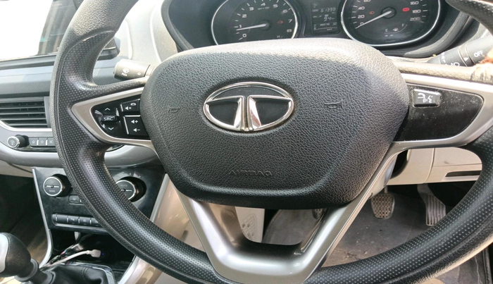 2017 Tata NEXON XZ PLUS PETROL, Petrol, Manual, 61,398 km, interior