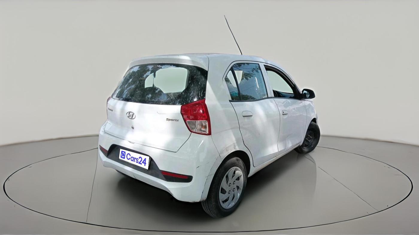 2019 Hyundai NEW SANTRO SPORTZ CNG, CNG, Manual, 1,98,000 km, exterior
