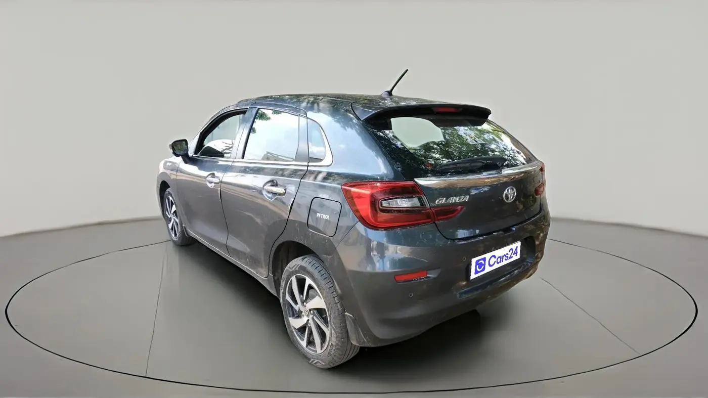 2022 Toyota Glanza V, Petrol, Manual, 52,963 km, exterior