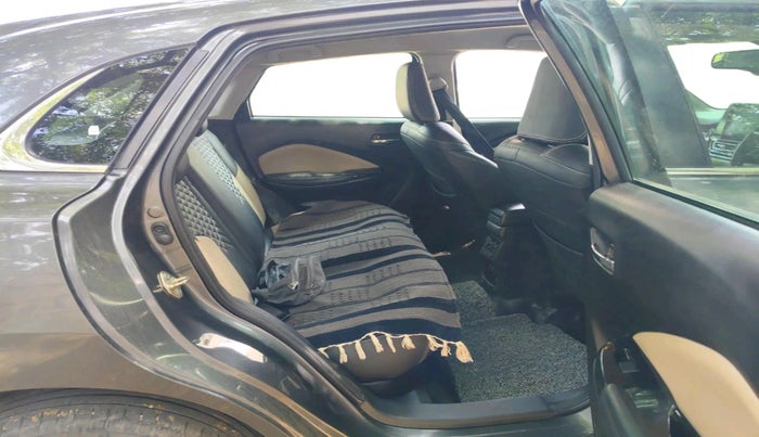 2022 Toyota Glanza V, Petrol, Manual, 52,963 km, interior