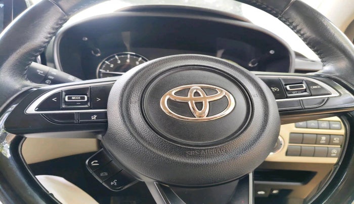 2022 Toyota Glanza V, Petrol, Manual, 52,963 km, interior