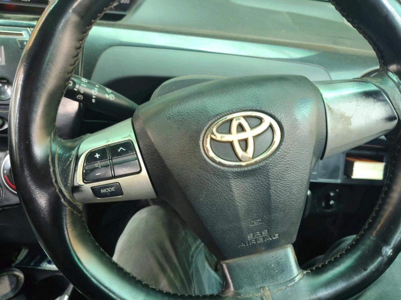2014 Toyota Etios CROSS 1.4 VD, Diesel, Manual, 1,59,772 km, interior