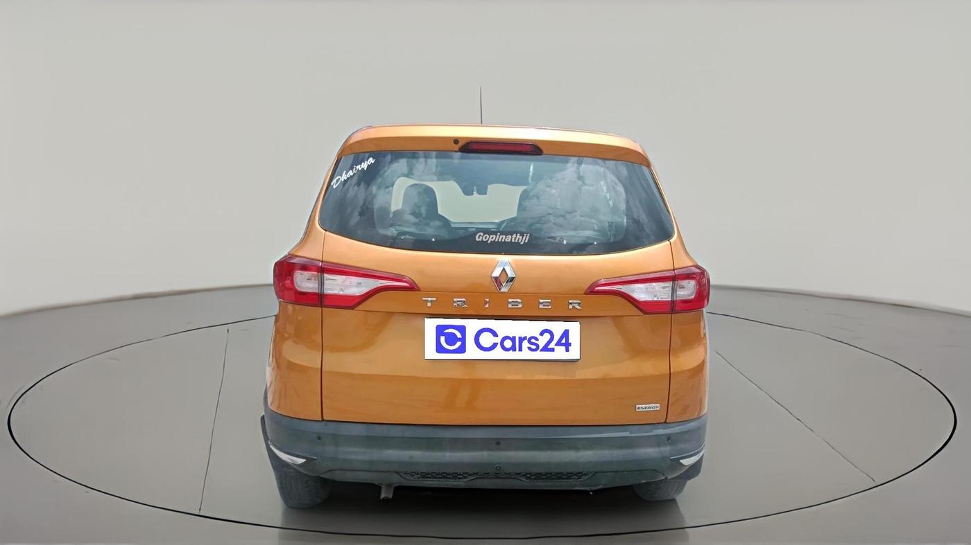 2020 Renault TRIBER RXL MT, Petrol, Manual, 1,15,673 km, exterior
