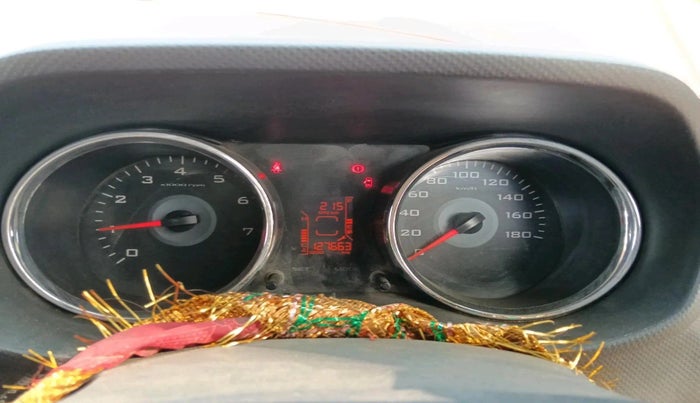 2018 Mahindra TUV300 T10, Diesel, Manual, 1,27,663 km, interior