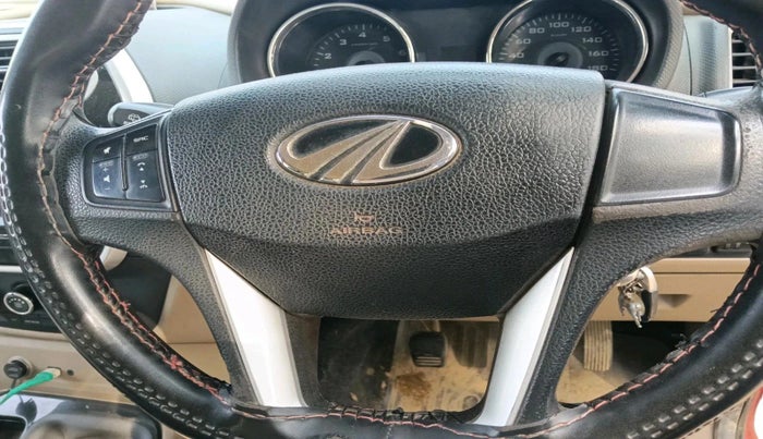 2018 Mahindra TUV300 T10, Diesel, Manual, 1,27,663 km, interior