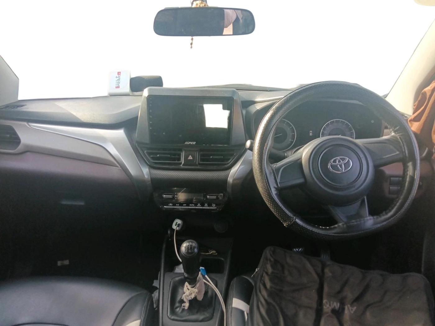 2024 Toyota Urban Cruiser Taisor E 1.2 CNG MT, CNG, Manual, 25,175 km, interior