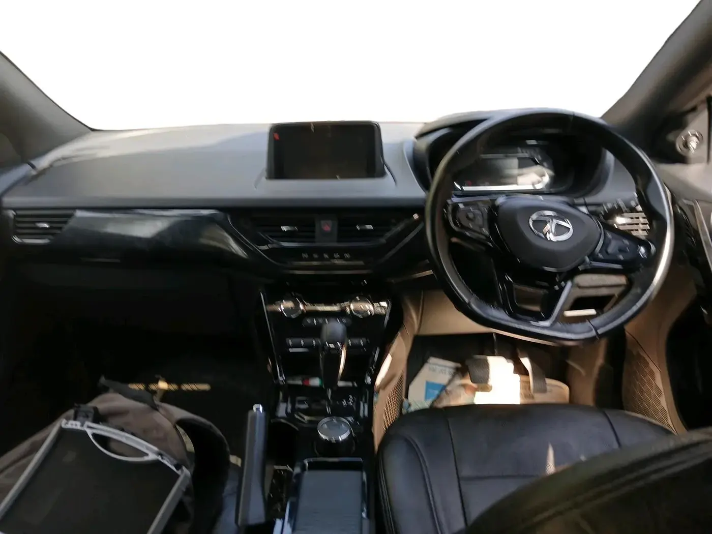 2022 Tata NEXON XZA PLUS (HS) PETROL DARK EDITION, Petrol, Automatic, 33,000 km, interior