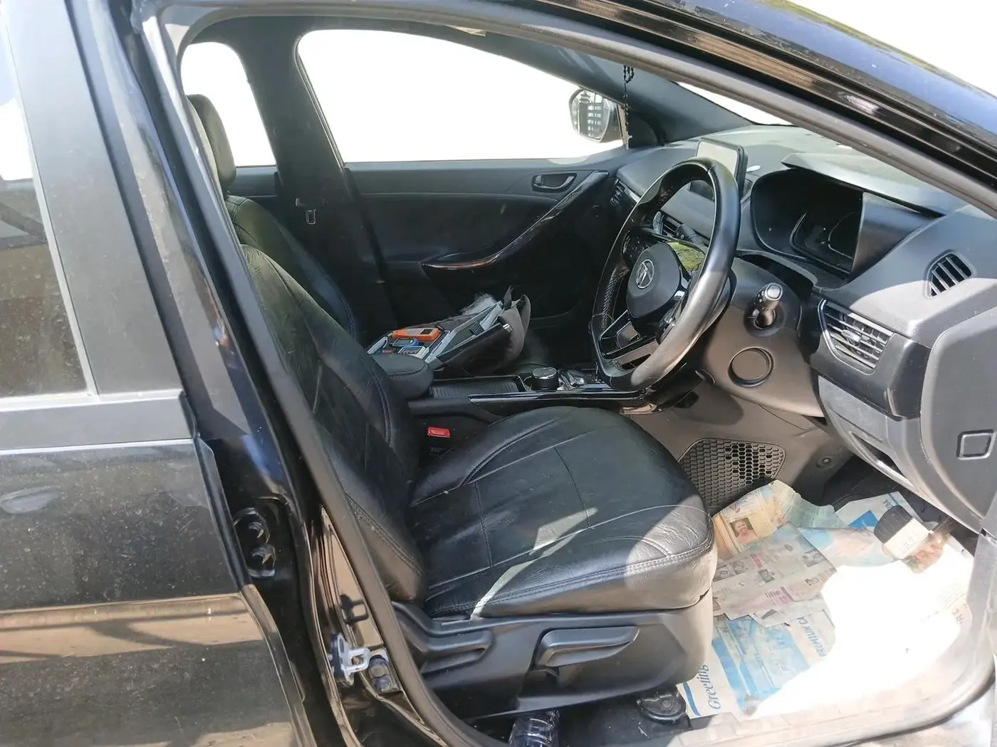 2022 Tata NEXON XZA PLUS (HS) PETROL DARK EDITION, Petrol, Automatic, 33,000 km, interior