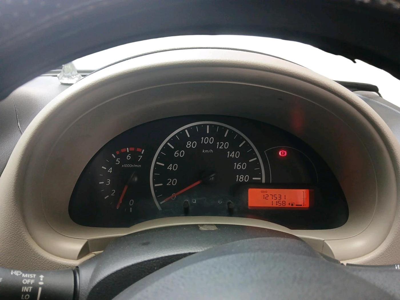 2013 Nissan Micra XV PETROL, Petrol, Manual, 1,27,531 km, interior