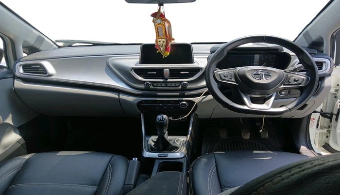 2020 Tata ALTROZ XZ PETROL, Petrol, Manual, 39,121 km, interior