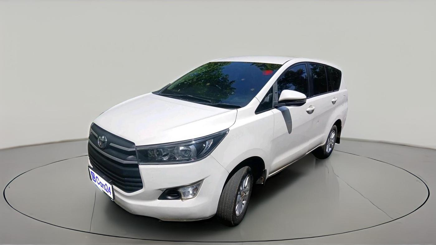 2018 Toyota Innova Crysta 2.4 GX 7 STR, Diesel, Manual, 1,48,198 km, exterior