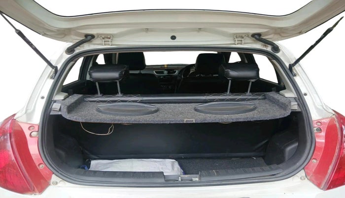 2012 Maruti Swift VDI, Diesel, Manual, 1,20,248 km, exterior