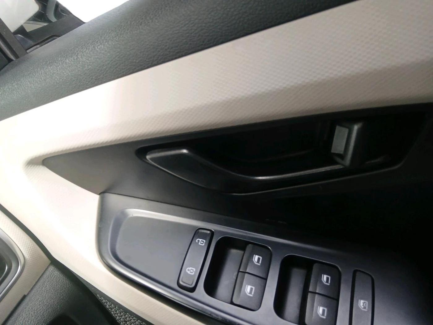 2021 Hyundai Creta E 1.5 DIESEL, Diesel, Manual, 1,57,337 km, interior
