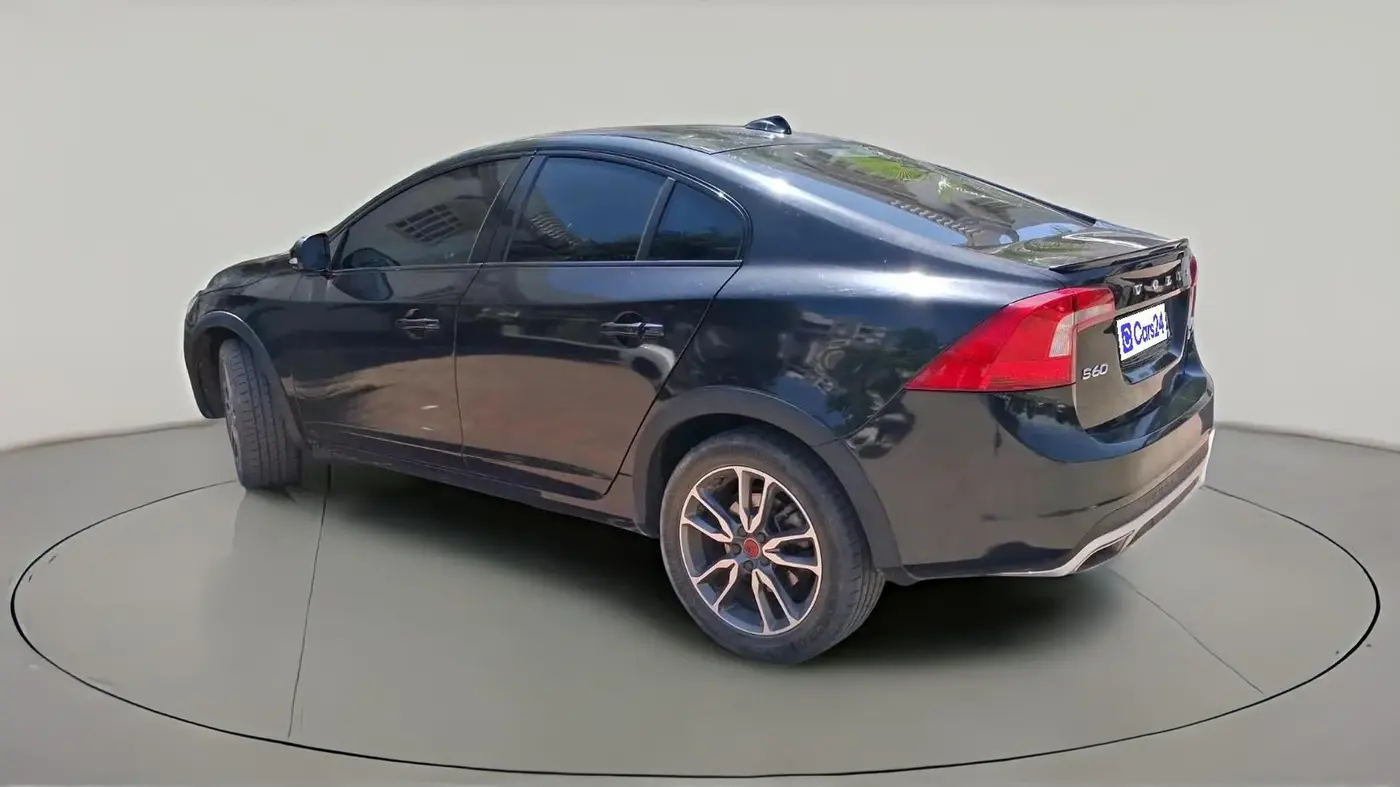 2017 Volvo S60 CROSS COUNTRY INSCRIPTION, Diesel, Automatic, 57,974 km, exterior
