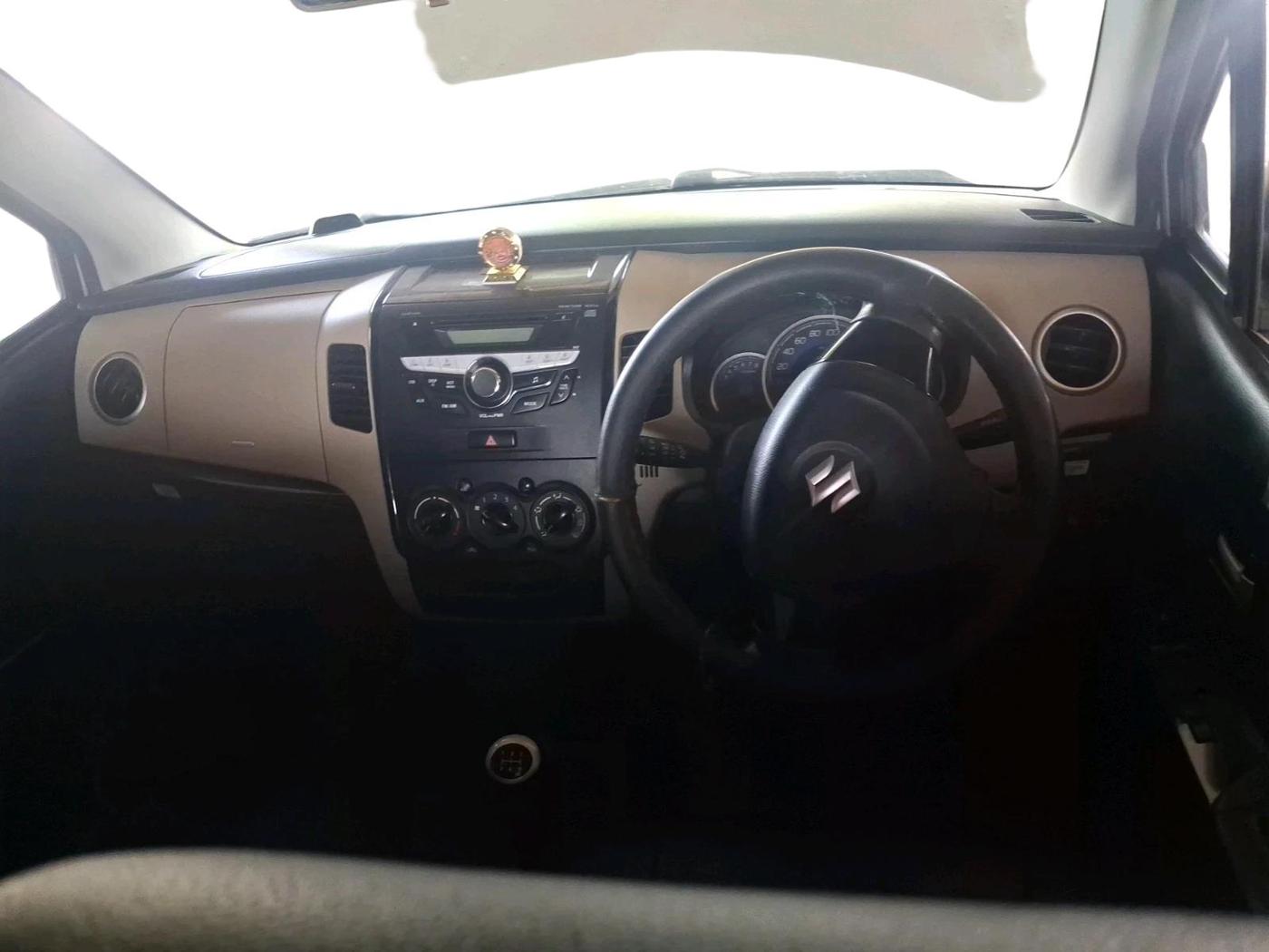 2018 Maruti Wagon R 1.0 VXI, CNG, Manual, 1,11,679 km, interior