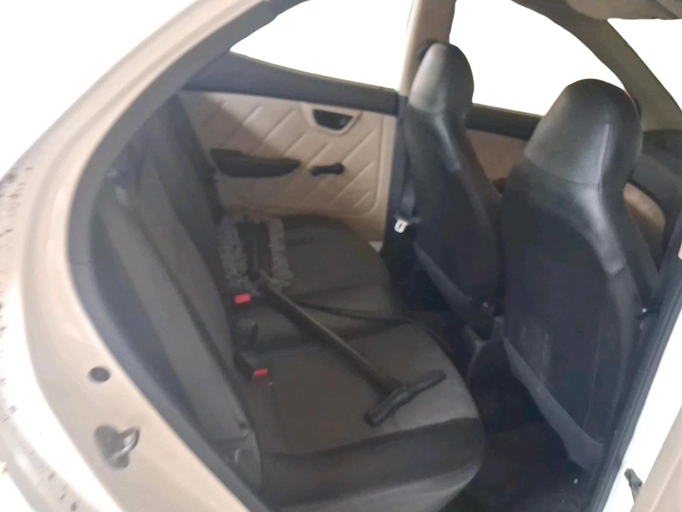 2013 Hyundai Eon D-LITE, Petrol, Manual, 90,651 km, interior