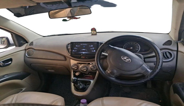 2013 Hyundai i10 MAGNA 1.1, CNG, Manual, 2,38,683 km, interior