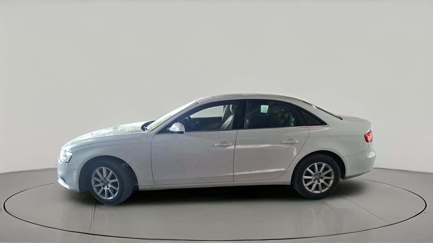 2015 Audi A4 35 TDI PREMIUM PLUS SUNROOF, Diesel, Automatic, 1,06,589 km, exterior