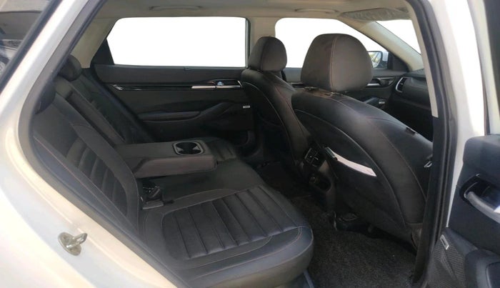 2022 KIA SELTOS GTX PLUS AT 1.5 DIESEL, Diesel, Automatic, 74,743 km, interior