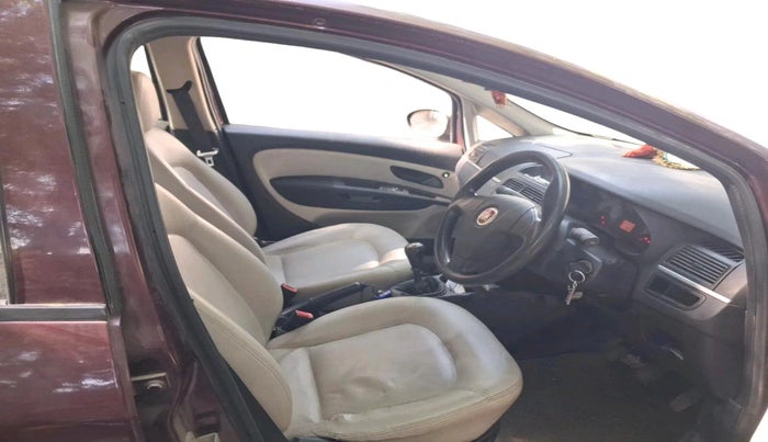 2014 Fiat Linea Active 1.4 L, Petrol, Manual, 90,791 km, interior