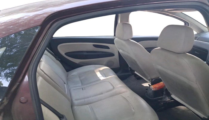 2014 Fiat Linea Active 1.4 L, Petrol, Manual, 90,791 km, interior