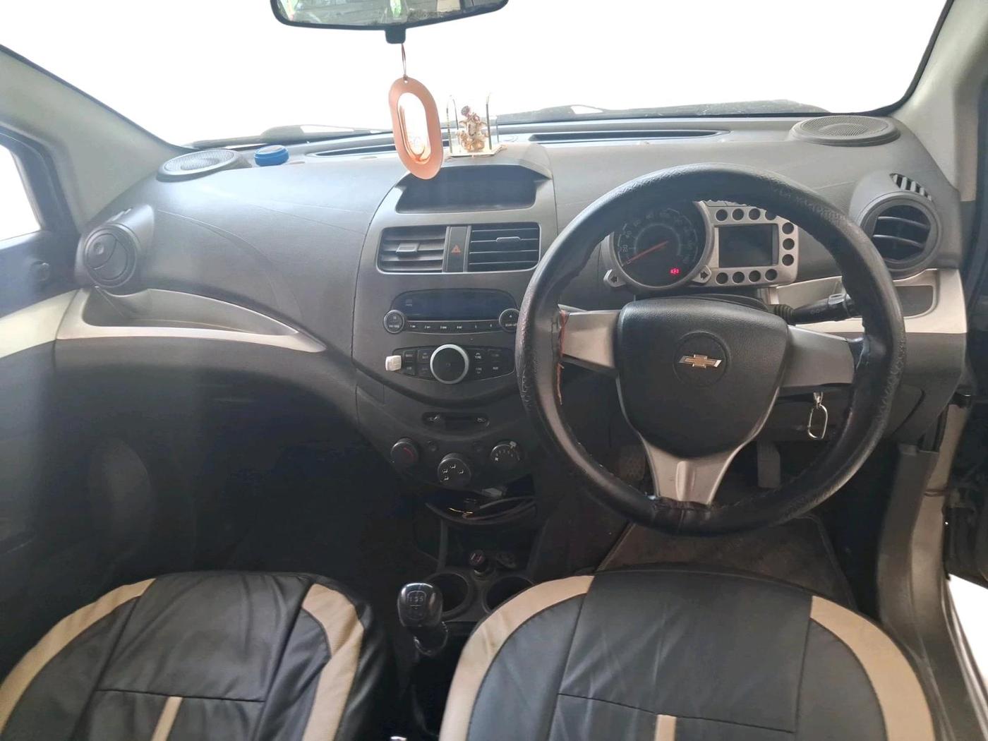 2014 Chevrolet Beat LT DIESEL, Diesel, Manual, 1,50,727 km, interior
