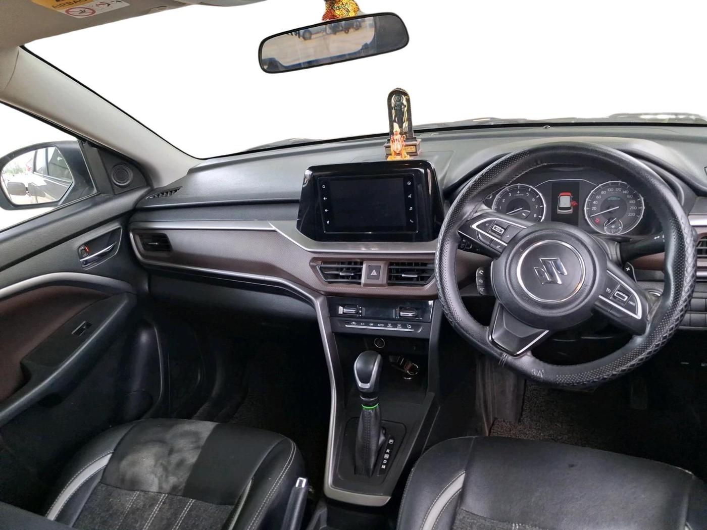2023 Maruti BREZZA ZXI AT SMART HYBRID, Petrol, Automatic, 47,301 km, interior